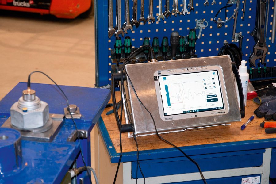 Løsningen Bolt Check udnytter 
RFID-teknologi og ultralyd til at måle, med hvilket moment en bolt er spændt.