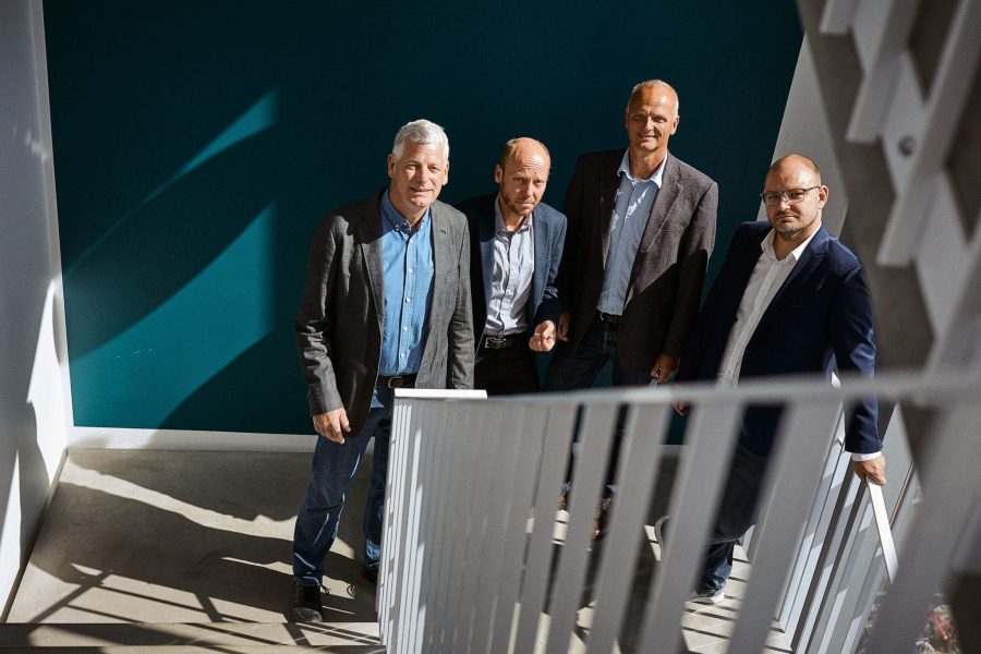 Adcendo rejser investering på 380 millioner kroner. Fra venstre Niels Behrendt, Lars Henning Engelholm, CEO Henrik Stage og COO Christoffer Nielsen.