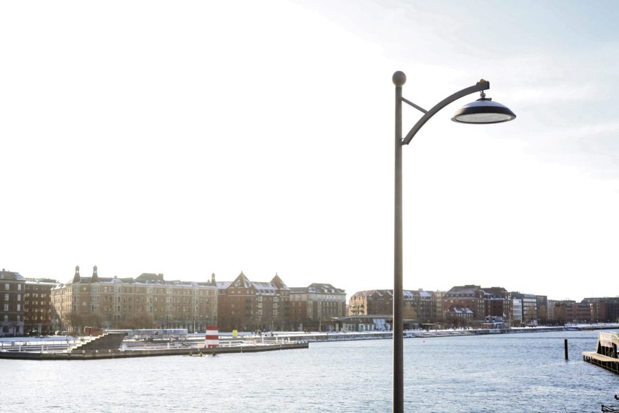 Thor er en gadelampe, der blev designet specielt til Københavns Kommune. Thor produceres af Thorn Lighting.